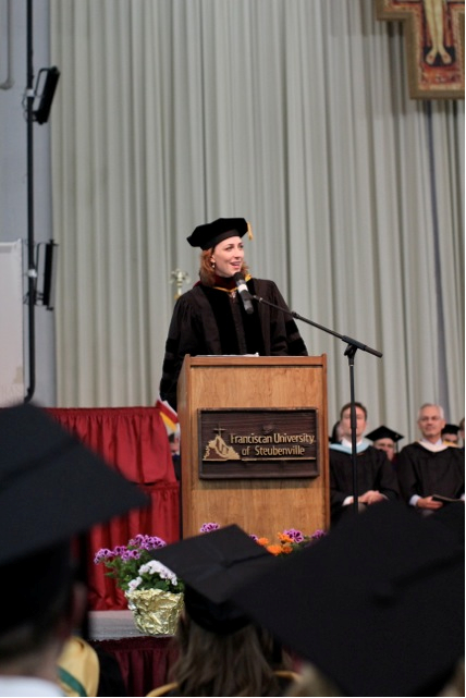 Colleen Carroll Campbell accepting honorary doctorate Franciscan University of Steubenville, 2013 (photo by Patrick McNamara)